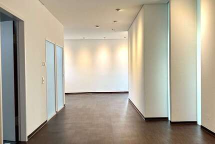Büro in Hanau 2.000 € 176 m² zimmer