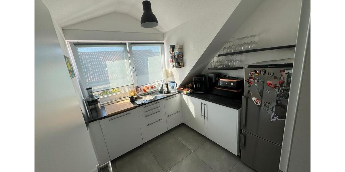 Dachgeschoßwohnung Darmstadt Bessungen - 3 Zimmer, 89 m&sup2;, 1.300&euro; | Angebot:26278187