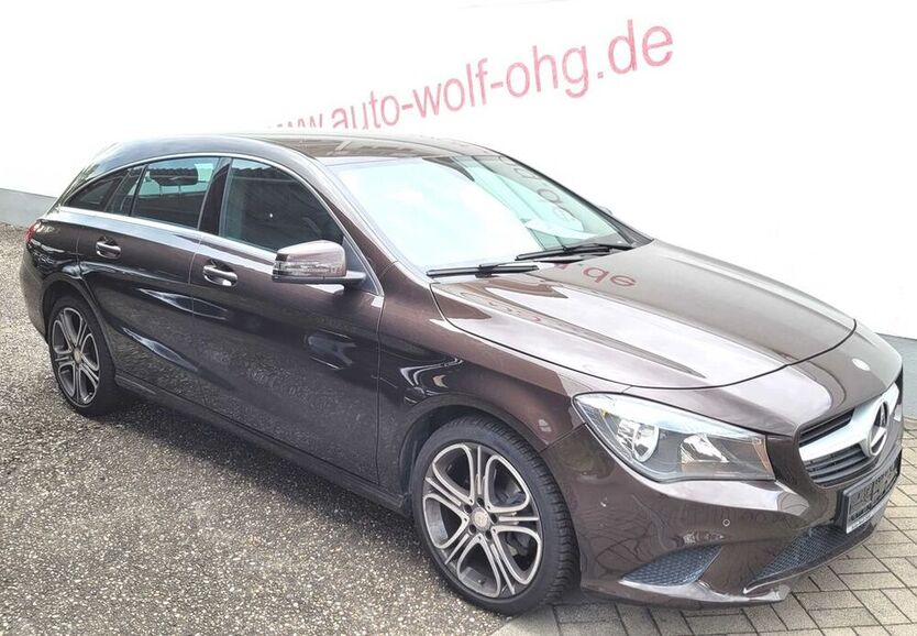 CLA 200 Shooting Brake