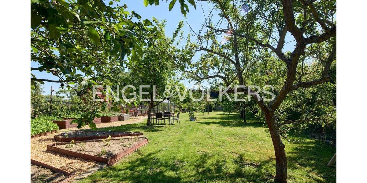Reihenendhaus Rosbach vor der Höhe Nieder-Rosbach - 5 Zimmer, 155 m&sup2;, 620.000&euro; | Angebot:26886576