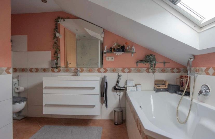 Maisonette-Wohnung mit Garten, 2 Stellplätzen + PROVISIONSFREI 5 zimmer