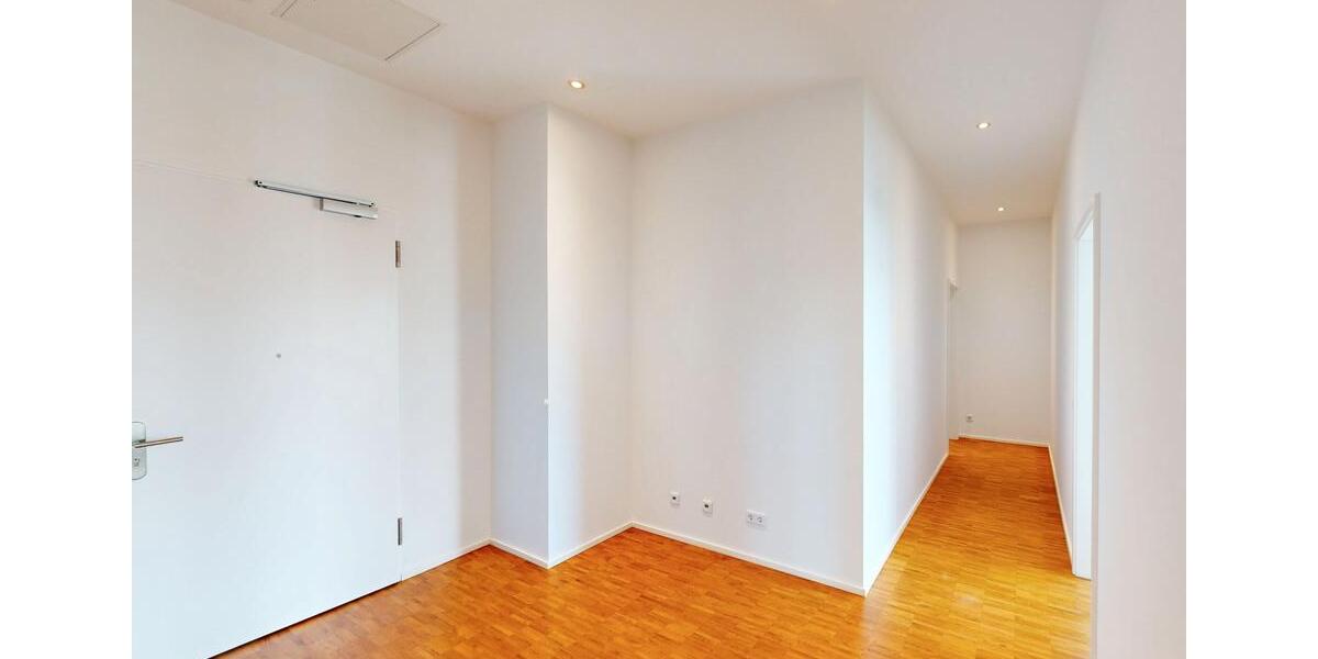 Einfamilienhaus Frankfurt am Main Bockenheim - 3 Zimmer, 134 m&sup2;, 2.540&euro; | Angebot:26088579