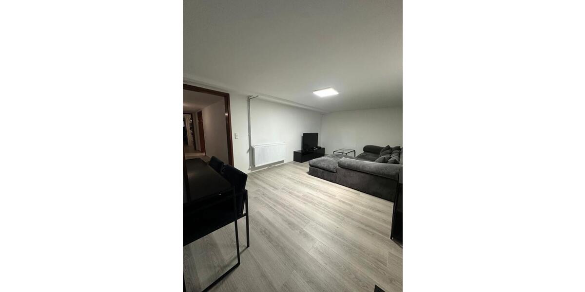 Etagenwohnung Hofheim am Taunus - 2 Zimmer, 65 m&sup2;, 960&euro; | Angebot:26285061