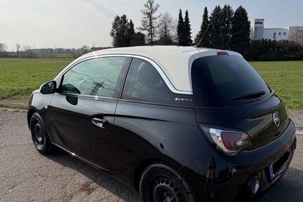 Opel Adam 104.000 km 7.444 &euro; Egelsbach 63329