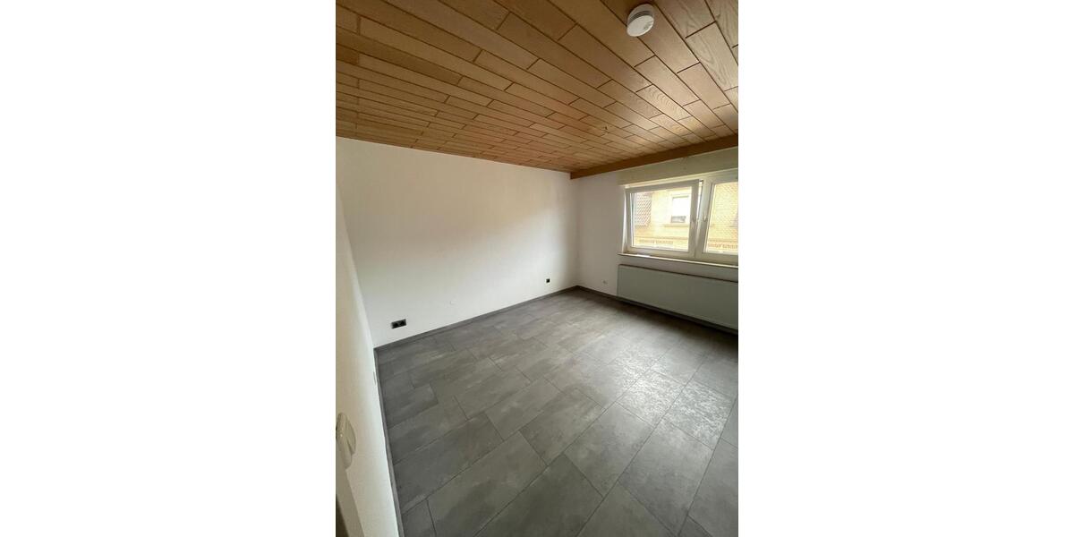 Etagenwohnung Roßdorf - 3 Zimmer, 71 m&sup2;, 1.187&euro; | Angebot:26211863