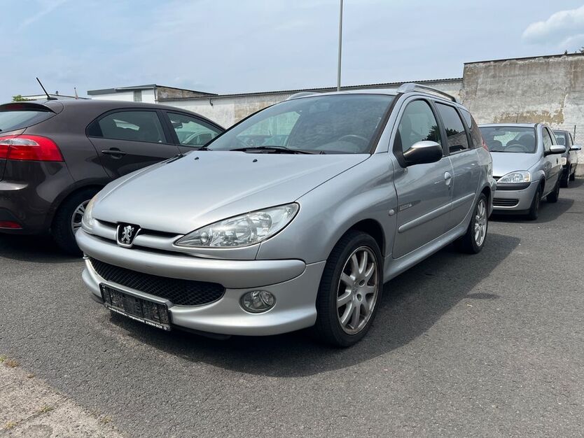 Peugeot 206 190.000 km 1.800 € Hanau 63456