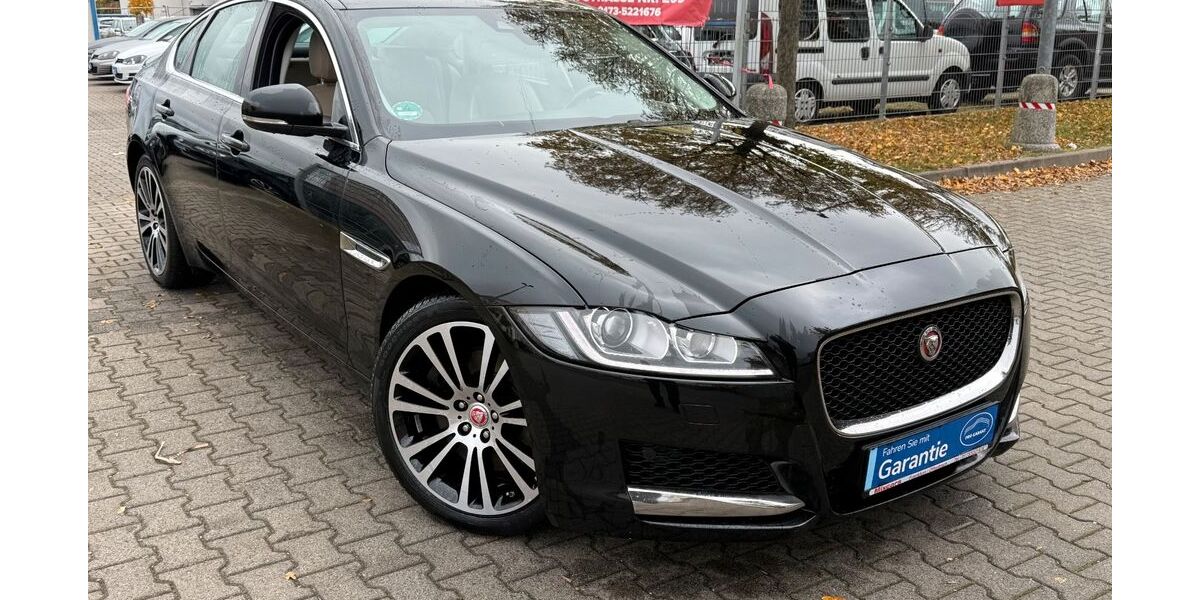 Jaguar XF 174.550 km 13.750 &euro; Offenbach 63071