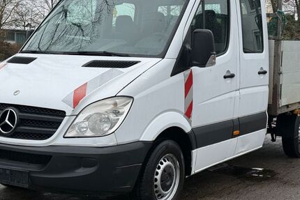 Mercedes-Benz Sprinter 267.000 km 7.777 &euro; Rüsselsheim 65428