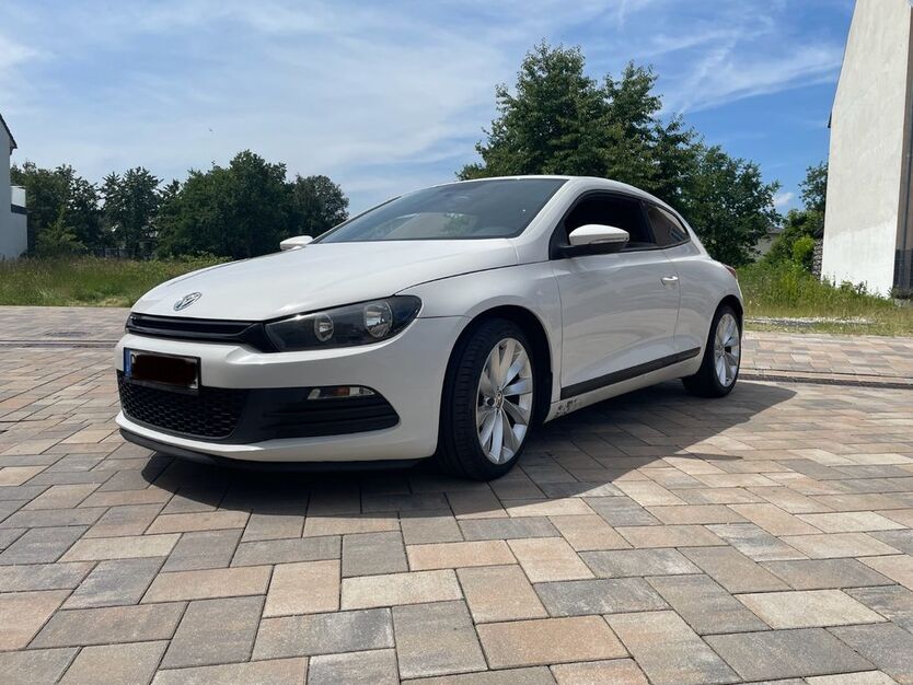 VW Scirocco 199.000 km 8.000 € raunheim 65479