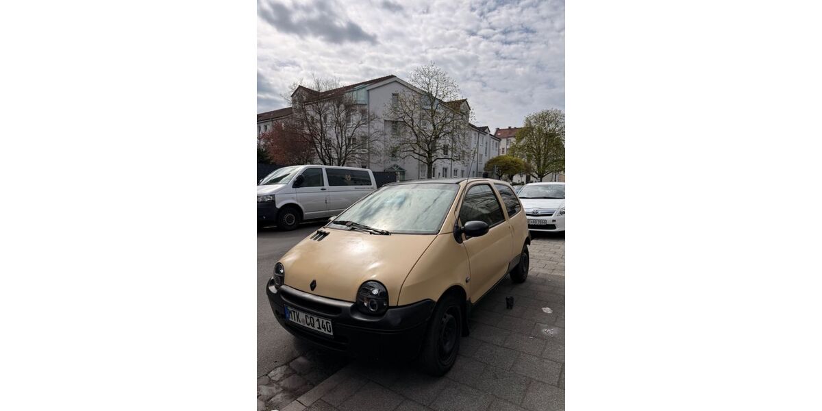 Renault Twingo 83.600 km 1.300 &euro; Flörsheim 65439
