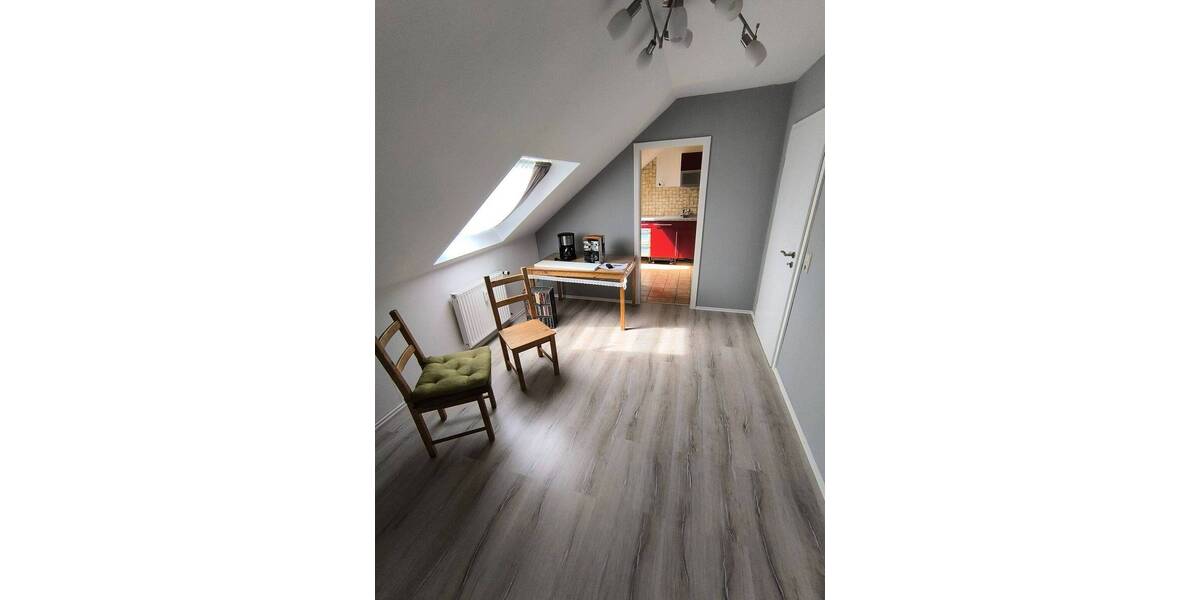 Etagenwohnung Neu-Anspach Rod am Berg - 3 Zimmer, 83 m&sup2;, 835&euro; | Angebot:26190920