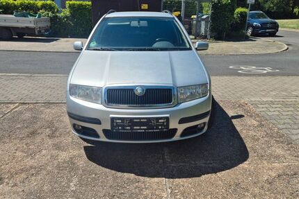 Skoda Fabia 194.587 km 1.400 € Maintal 63477