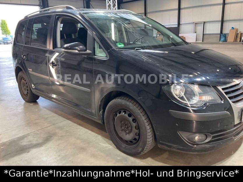 VW Touran 206.000 km 5.500 € Frankfurt am Main 65933