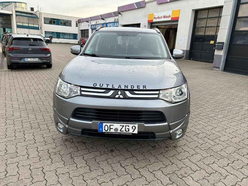 Mitsubishi Outlander 200.000 km 6.200 € Dietzenbach 63128