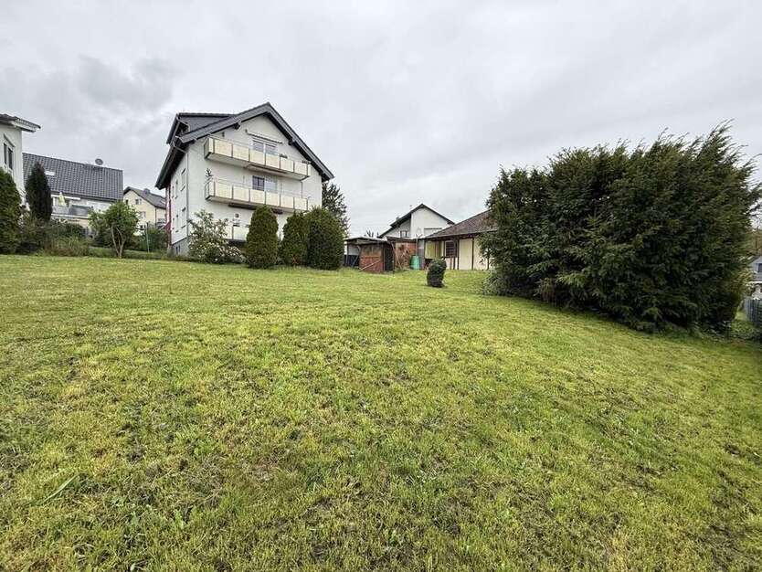 Grundstück zu verkaufen in Nidderau 184.100 € 526 m²