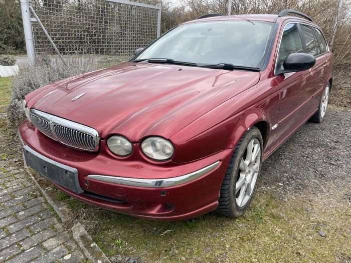 Jaguar X-Type 230.000 km 999 € Ober-Mörlen 61239