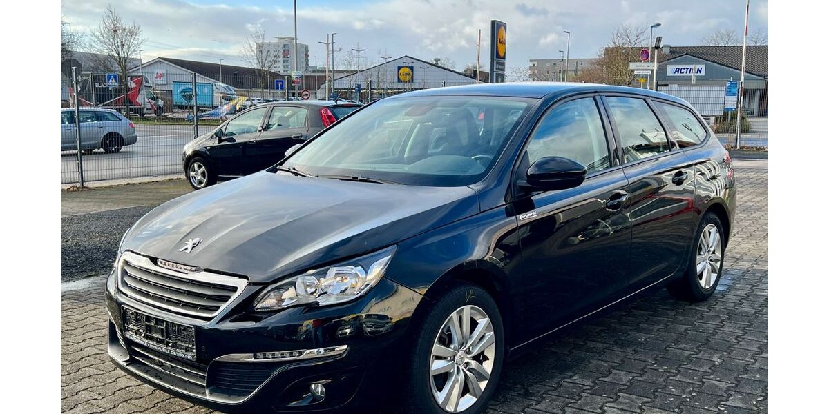Peugeot 308 145.900 km 6.800 &euro; Kelsterbach 65451