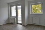 Schöne 3-Zimmer-Wohnung mit Tageslichtbad und Balkon in Hanau-Großauheim zu vermieten zimmer