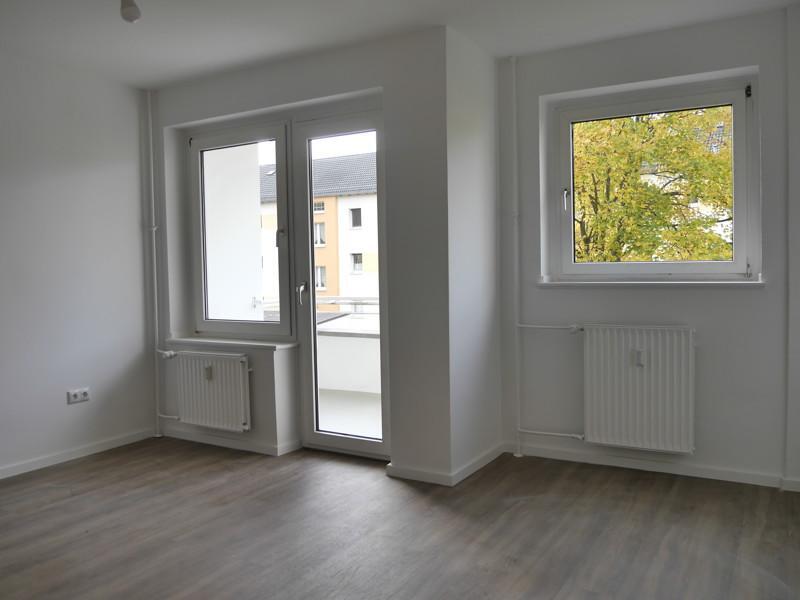 Schöne 3-Zimmer-Wohnung mit Tageslichtbad und Balkon in Hanau-Großauheim zu vermieten zimmer