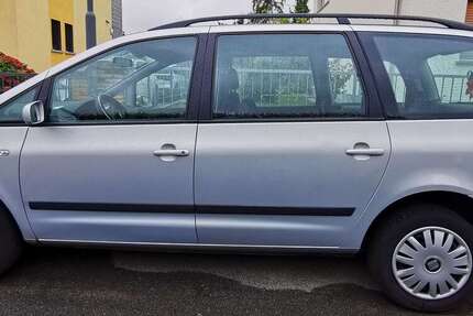 Seat Alhambra 142.347 km 2.000 € Bad Homburg 61352