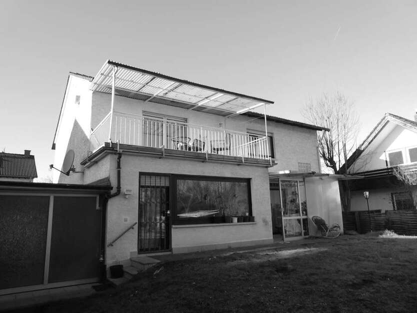 Haus zum Kaufen in Rodgau 700.000 € 306 m²