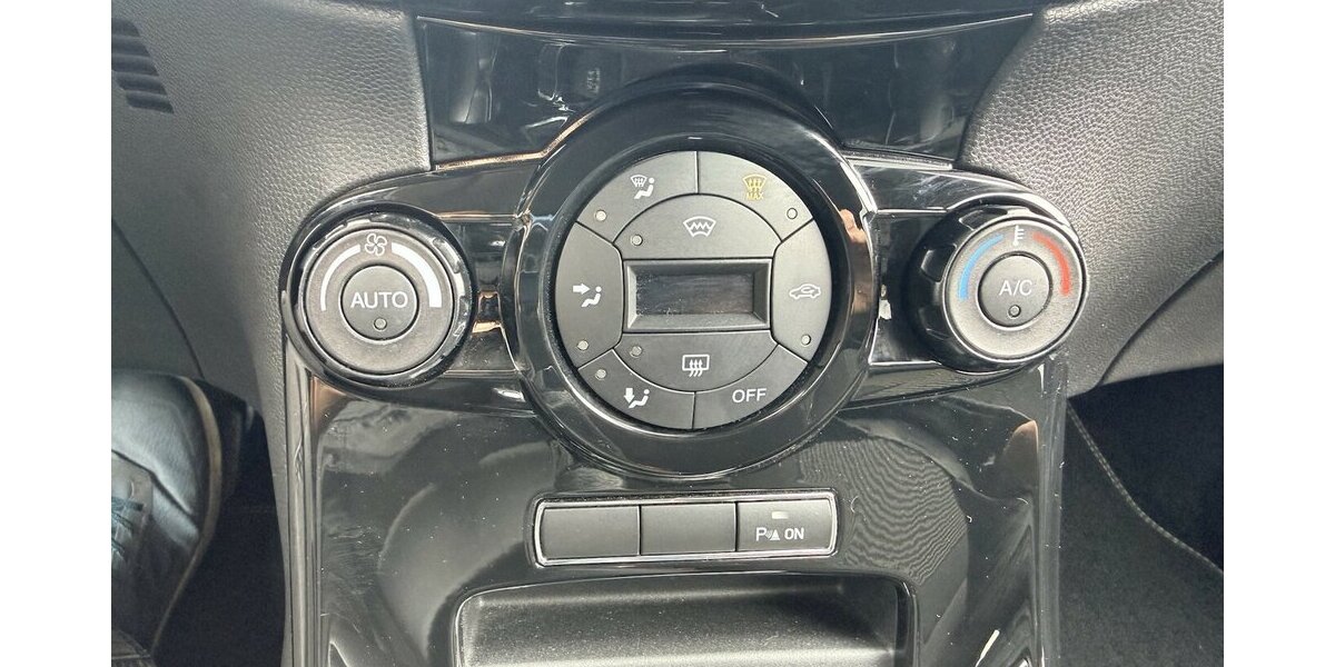 Ford Fiesta 1.5 TDCI Titanium/2Hd 123.000 km 5.990 &euro; Frankfurt 60386