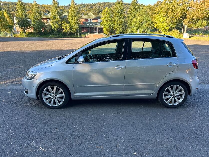 VW Golf Plus 72.000 km 11.200 € Aschaffenburg 63743