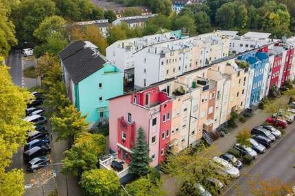 Haus zum Kaufen in Frankfurt am Main 665.000 € 137 m² 6 zimmer