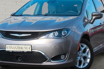 Chrysler Pacifica 83.000 km 21.899 &euro; Frankfurt am Main 60386