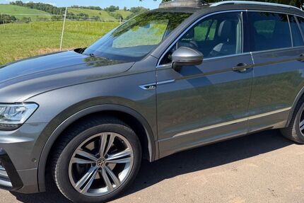VW Tiguan 217.000 km 19.777 &euro; Mömbris 63776