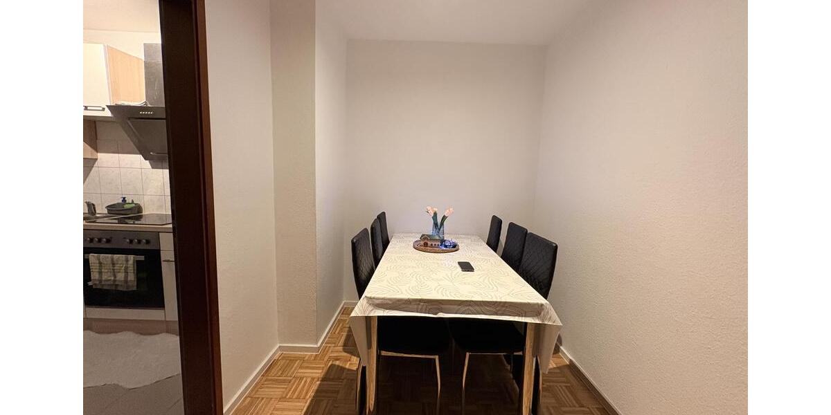 Große und helle 2 Zimmerwohnung mit Balkon und Aussicht auf die Natur 2.5 zimmer