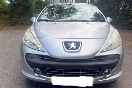 Peugeot 207 90.000 km 2.790 &euro; Nauheim 64521