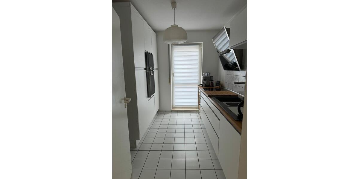 Etagenwohnung Hofheim am Taunus - 3.5 Zimmer, 115 m&sup2;, 1.500&euro; | Angebot:26265658