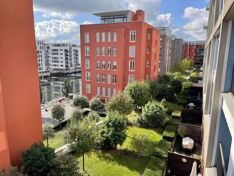 Wohnung zum Mieten in Frankfurt 1.297 € 69 m²