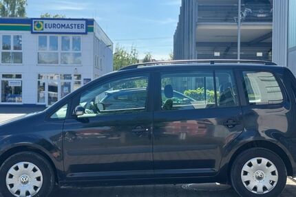 VW Touran 186.800 km 1.890 € Aschaffenburg 63741