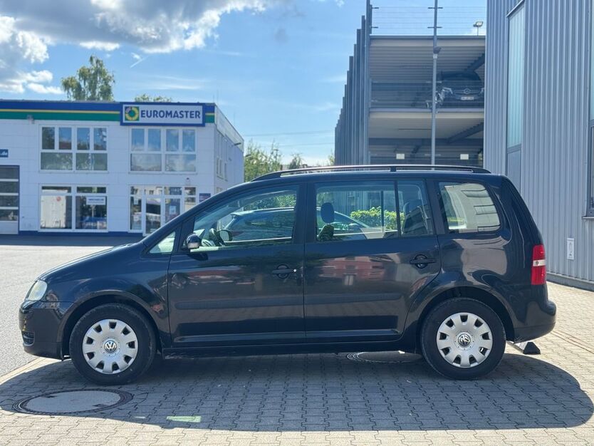 VW Touran 186.800 km 1.890 € Aschaffenburg 63741