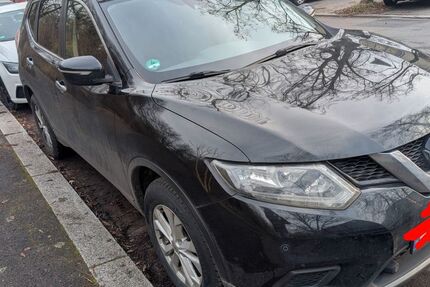 Nissan X-Trail 104.000 km 11.000 &euro; Frankfurt 60433