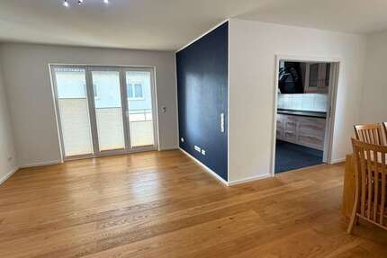 Wohnung zum Kaufen in Großkrotzenburg 379.000 € 95 m² 3 zimmer