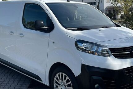Opel Vivaro 110.000 km 13.780 &euro; Langen 63225