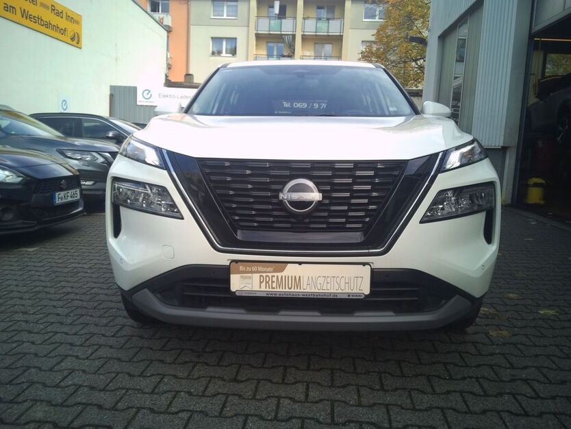 Nissan X-Trail 59.728 km 28.990 € Frankfurt 60486