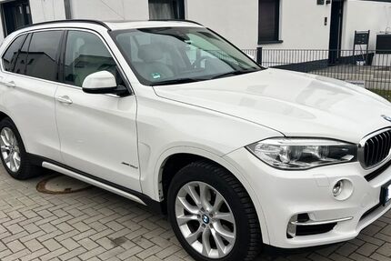 BMW X5 170.000 km 23.900 &euro; Offenbach 63073