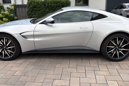 Aston Martin V8 Vantage 59.600 km 99.999 &euro; Karben 61184