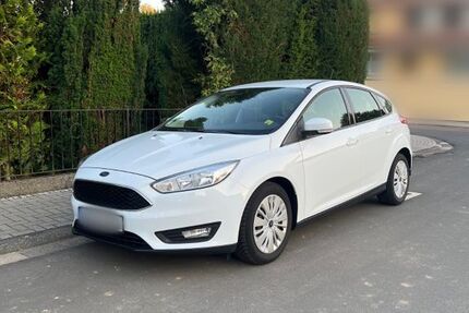Ford Focus 86.000 km 9.999 &euro; Bad Nauheim 61231