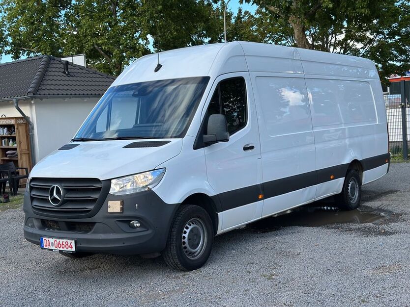 Mercedes-Benz Sprinter 270.500 km 15.950 € Darmstadt 64293