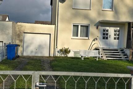 Haus Bruchköbel - 7 Zimmer, 132 m&sup2;, 520.000&euro; | Angebot:24118313