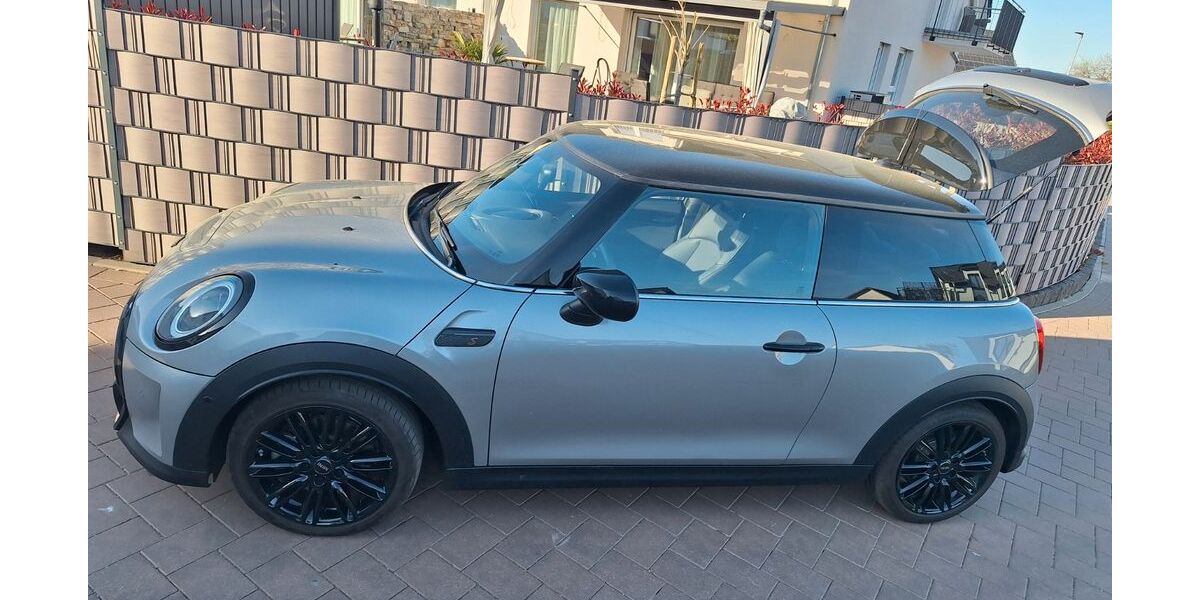 Mini Cooper S Coupé 2.850 km 27.900 &euro; Neuberg 63543