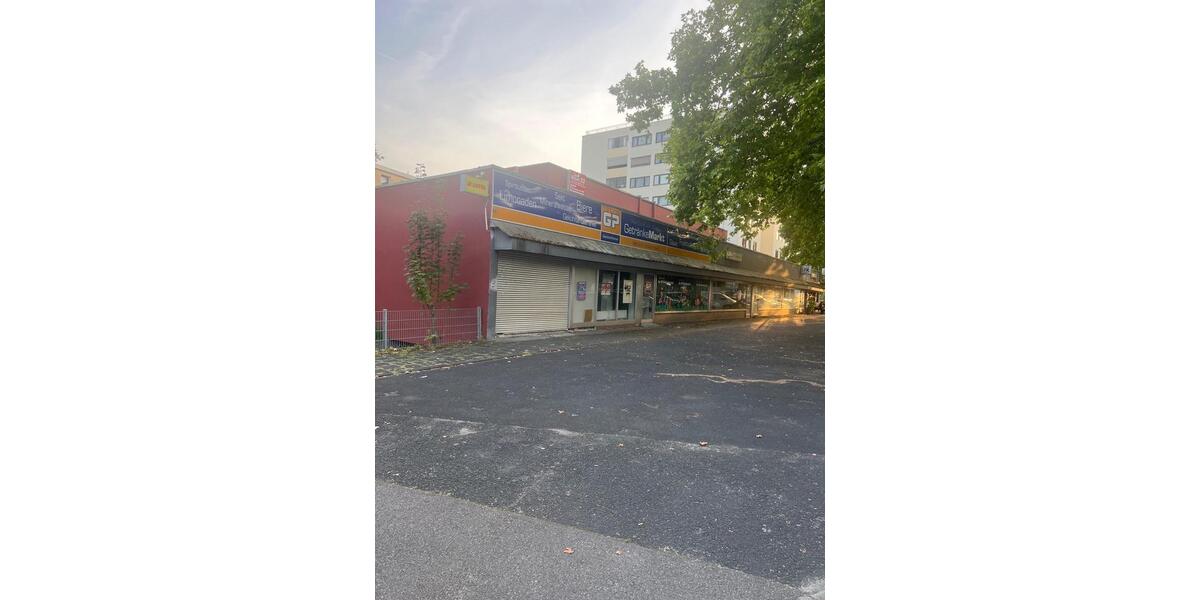 Freistehender Laden Gewerbefläche zu vermieten – 110 m² in Ha zimmer