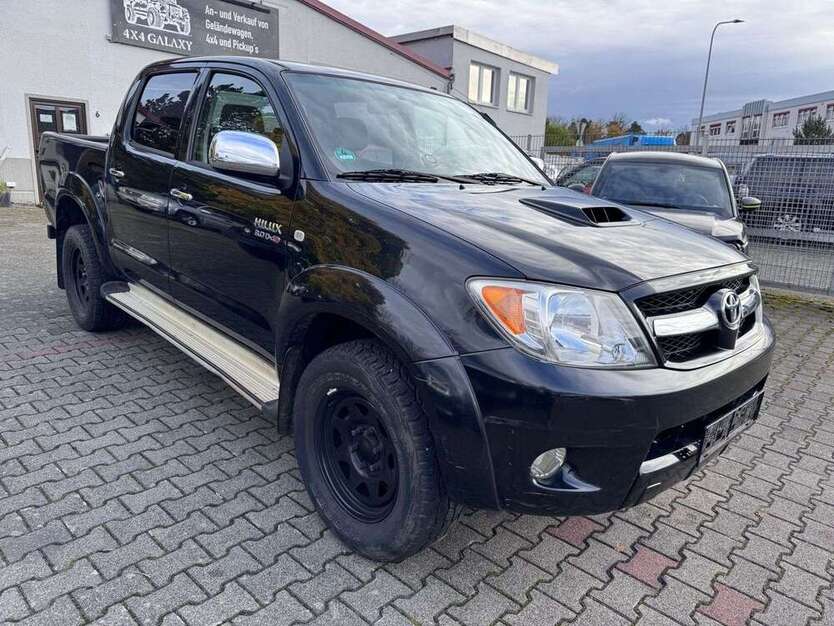 Toyota Hilux 243.000 km 13.499 € Rödermark 63322