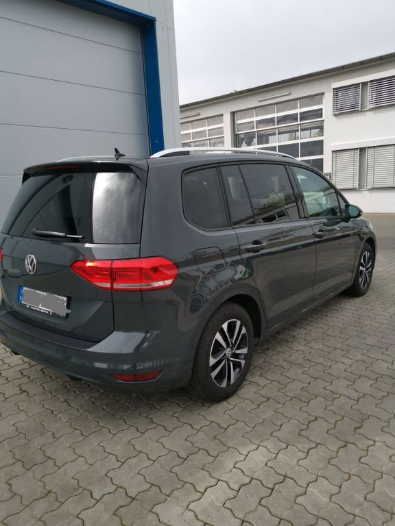 VW Touran 90.000 km 21.000 € Mühlheim am Main 63165