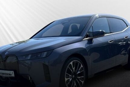 BMW iX 20.534 km 68.890 &euro; Rüsselsheim 65428